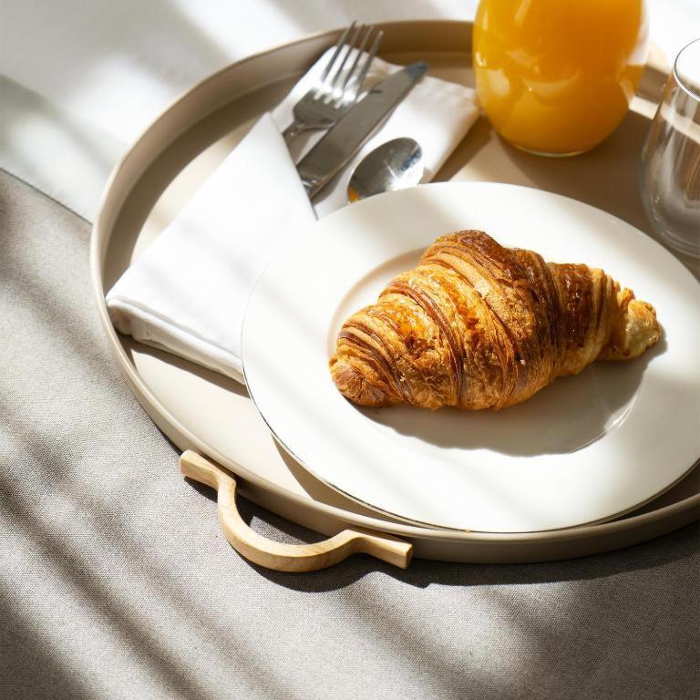 Opera Boutique Hotel Тбилиси Экстерьер фото
