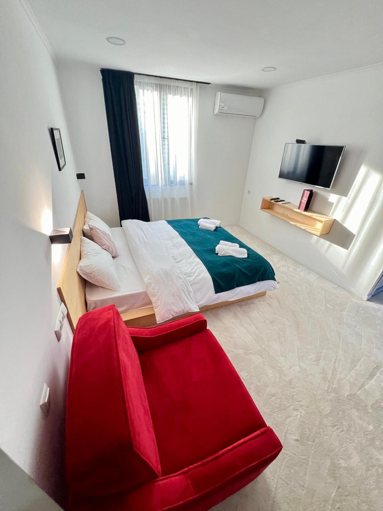 Opera Boutique Hotel Тбилиси Экстерьер фото
