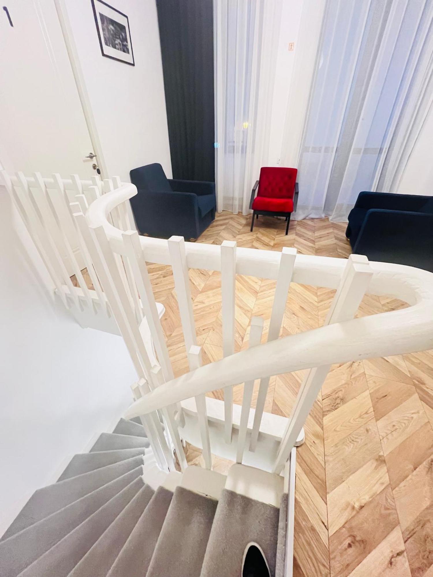 Opera Boutique Hotel Тбилиси Экстерьер фото