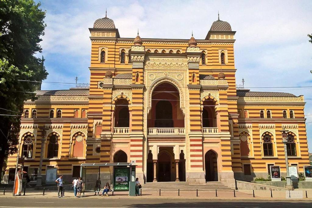 Opera Boutique Hotel Тбилиси Экстерьер фото