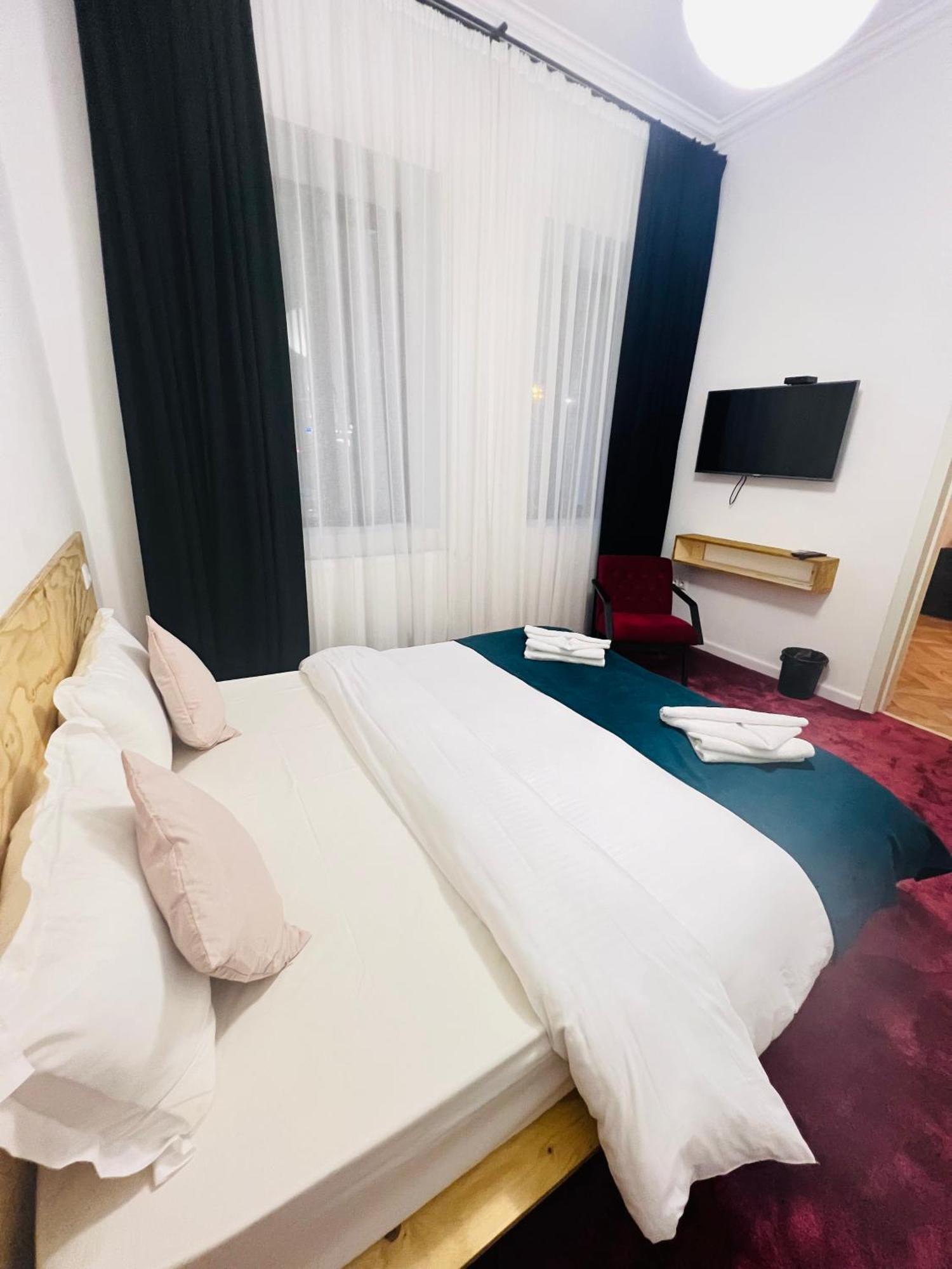 Opera Boutique Hotel Тбилиси Экстерьер фото