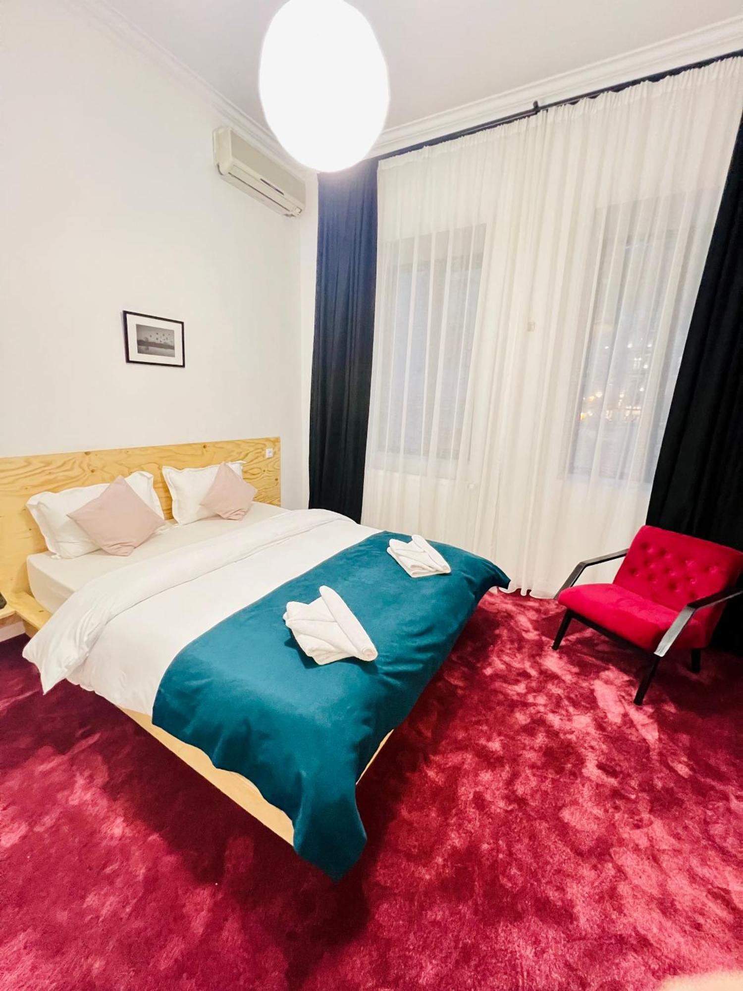 Opera Boutique Hotel Тбилиси Экстерьер фото